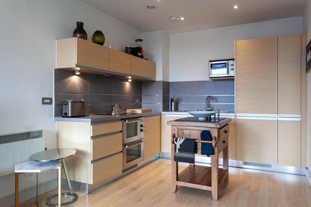 Iconic Luxury Manchester Apartment Esterno foto